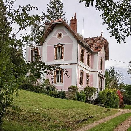 Strawberry Hill Acomodação com café da manhã Chissey-en-Morvan Exterior foto